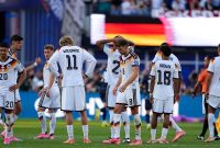 Timnas Paraguay memastikan tiket ke babak 16 besar Piala Dunia 2026 usai menyingkirkan Jerman melalui drama adu penalti 4-3.