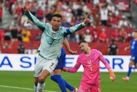 Timnas Portugal memastikan langkah ke babak 16 besar Piala Dunia 2026 usai menaklukkan Kroasia dengan skor 2-1 pada laga babak 32 besar yang berlangsung di Toronto Stadium, Jumat (3/7/2026).