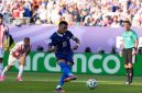 Timnas Prancis memastikan langkah ke babak perempat final Piala Dunia 2026 setelah menundukkan Paraguay dengan skor tipis 1-0 pada laga babak 16 besar di Philadelphia Stadium, Minggu (5/7/2026).