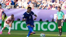 Timnas Prancis memastikan langkah ke babak perempat final Piala Dunia 2026 setelah menundukkan Paraguay dengan skor tipis 1-0 pada laga babak 16 besar di Philadelphia Stadium, Minggu (5/7/2026).
