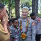 Astamaops Kapolri, Komjen Pol. Dr. Muhammad Fadil Imran, M.Si., mengunjungi Pusat Olah Seni (POS) di Distrik Wesaput, Kabupaten Jayawijaya, Papua Pegunungan, Selasa (14/7/2026).