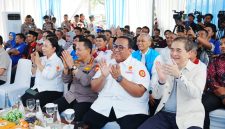 Kapolri Jenderal Polisi Listyo Sigit Prabowo meresmikan Kantor Sekretariat Bersama Koalisi Besar Perjuangan Buruh Indonesia (KBPBI) di Jakarta, Jumat (24/7/2026).