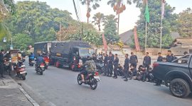 Aparat kepolisian masih melakukan pengamanan di kawasan Jalan Tambak, Pegangsaan, Kecamatan Menteng, Jakarta Pusat, hingga Senin (27/7/2026) pagi