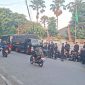 Aparat kepolisian masih melakukan pengamanan di kawasan Jalan Tambak, Pegangsaan, Kecamatan Menteng, Jakarta Pusat, hingga Senin (27/7/2026) pagi