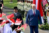 Presiden Prabowo Subianto menyambut kedatangan Presiden Republik Belarus Aleksandr Lukashenko dalam rangka kunjungan kenegaraan di Istana Merdeka, Jakarta, pada Kamis, 2 Juli 2026. Foto: BPMI Setpres/Cahyo