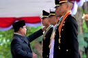 Presiden Prabowo Subianto memimpin Upacara Prasetya Perwira (Praspa) Tentara Nasional Indonesia (TNI) dan Kepolisian Negara Republik Indonesia (Polri) Tahun 2026 yang digelar di halaman depan Istana Merdeka, Jakarta, pada Rabu, 22 Juli 2026. Foto: BPMI Setpres/Rusman