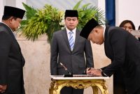 Presiden Prabowo Subianto secara resmi melantik Sudaryono sebagai Kepala Badan Gizi Nasional (BGN) di Istana Negara, Jakarta, pada Rabu, 22 Juli 2026. Foto: BPMI Setpres/Cahyo