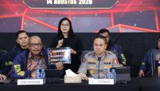 Bareskrim Polri membongkar dua jaringan judi online internasional yang beroperasi di Indonesia dan terhubung dengan Kamboja.