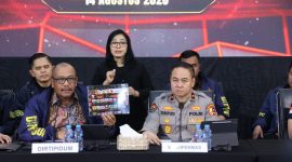 Bareskrim Polri membongkar dua jaringan judi online internasional yang beroperasi di Indonesia dan terhubung dengan Kamboja.