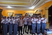 Sat Binmas Polres Bolaang Mongondow Utara mengajak anggota Paskibraka Kabupaten Bolmong Utara mengambil peran dalam menjaga keamanan dan ketertiban masyarakat.