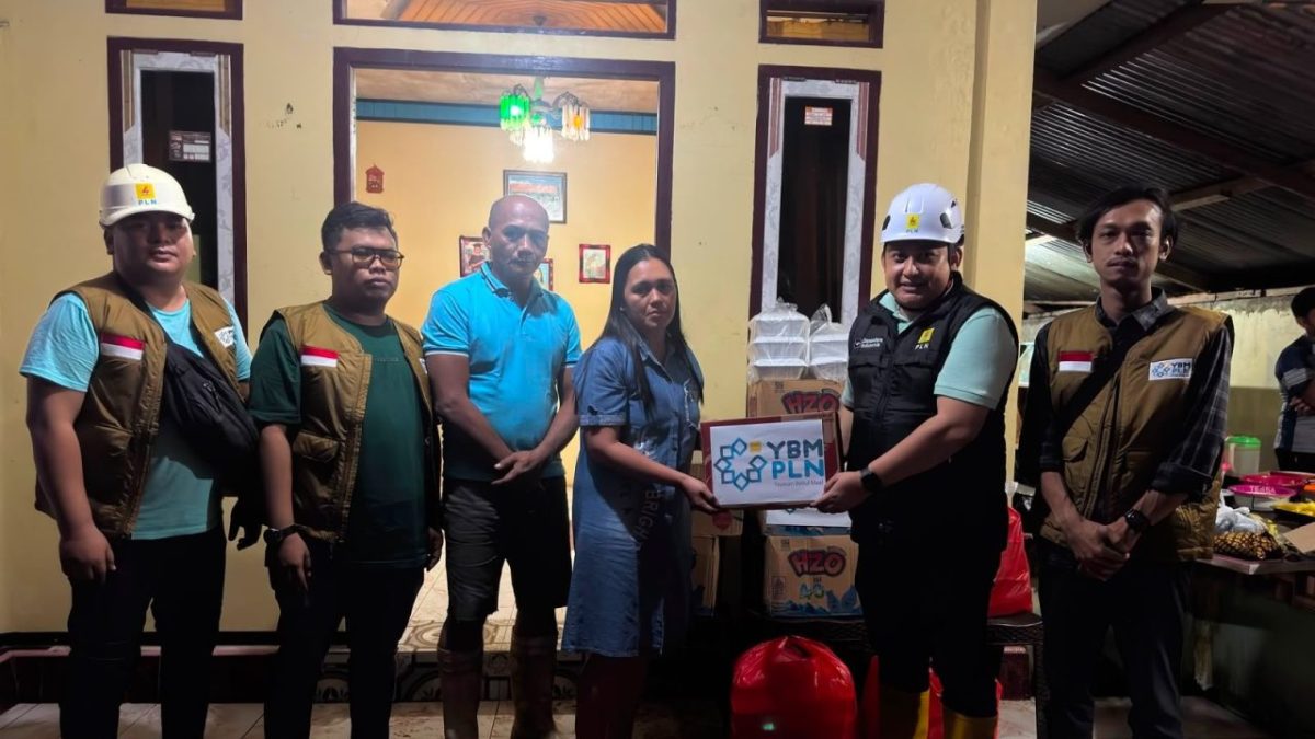 Yayasan Baitul Maal (YBM) bergerak cepat menyalurkan bantuan kemanusiaan bagi masyarakat terdampak banjir dan tanah longsor di Kecamatan Tamako, Kabupaten Kepulauan Sangihe.