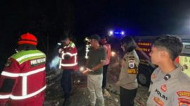 Kebakaran di lokasi pembuangan sampah liar di Kelurahan Pioh Lingkungan III, Desa Pineleng Dua, Kecamatan Pineleng, berhasil dikendalikan berkat kerja sama cepat antara warga, kepolisian, petugas pemadam kebakaran, dan Brimob Polda Sulawesi Utara.