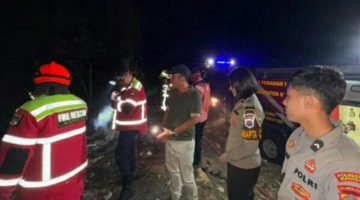 Kebakaran di lokasi pembuangan sampah liar di Kelurahan Pioh Lingkungan III, Desa Pineleng Dua, Kecamatan Pineleng, berhasil dikendalikan berkat kerja sama cepat antara warga, kepolisian, petugas pemadam kebakaran, dan Brimob Polda Sulawesi Utara.