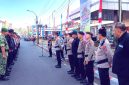 memperketat pengamanan menjelang pelaksanaan Tournament of Flowers (ToF) dalam rangkaian Tomohon International Flower Festival (TIFF) 2026 di Kota Tomohon, Sabtu (8/8/2026).