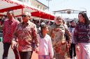 Pangdam XIII/Merdeka Mayjen TNI Mirza Agus, S.I.P., menghadiri rangkaian Tomohon International Flower Festival (TIFF) 2026 di Kota Tomohon, Sulawesi Utara, Sabtu (8/8/2026).