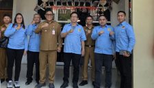 Ketua FKDM Provinsi Sulawesi Utara, Stefanus Sumampouw dan Tim