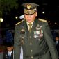Pangdam XIII/Merdeka Mayjen TNI Mirza Agus mengikuti Apel Kehormatan dan Renungan Suci (AKRS) di Taman Makam Pahlawan (TMP) Kairagi, Manado, Senin (17/8/2026) dini hari.