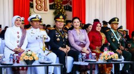 Kapolda Sulawesi Utara Irjen Pol Roycke Harry Langie menghadiri upacara HUT ke-81 Kemerdekaan RI di Lapangan Kantor Gubernur Sulut, Senin (17/8/2026).