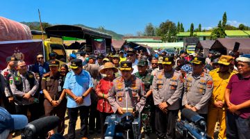 Kapolri Jenderal Pol. Listyo Sigit Prabowo menegaskan keselamatan masyarakat menjadi prioritas utama dalam penanganan gempa bumi yang melanda sejumlah wilayah Nusa Tenggara Timur (NTT).