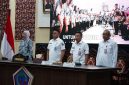 Komisi Pemberantasan Korupsi (KPK) mendorong pemerintah daerah di Sulawesi Utara memperkuat komunikasi publik sebagai bagian dari upaya meningkatkan transparansi dan mencegah korupsi.