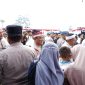 Kepedulian Polri terhadap masyarakat kembali diwujudkan melalui penyaluran bantuan sosial kepada petani dan warga di kaki Gunung Gede Pangrango, tepatnya di Kampung Maleber, Desa Ciherang, Kecamatan Pacet, Kabupaten Cianjur.
