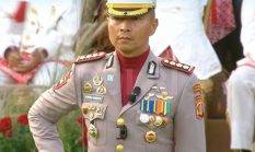 Putra Tomohon Jerrold Kumontoy Pimpin Upacara Penurunan Bendera di Istana Negara
