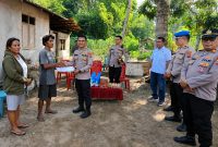 Polres Kepulauan Talaud kembali menunjukkan kepedulian kepada warga yang tertimpa musibah kebakaran di Kelurahan Melonguane Timur.