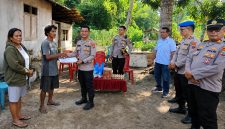 Polres Kepulauan Talaud kembali menunjukkan kepedulian kepada warga yang tertimpa musibah kebakaran di Kelurahan Melonguane Timur.