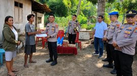 Polres Kepulauan Talaud kembali menunjukkan kepedulian kepada warga yang tertimpa musibah kebakaran di Kelurahan Melonguane Timur.