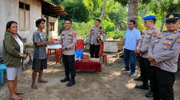 Polres Kepulauan Talaud kembali menunjukkan kepedulian kepada warga yang tertimpa musibah kebakaran di Kelurahan Melonguane Timur.