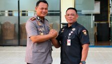 Kapolres Bitung AKBP Arie Sulistyo Nugroho menerima audiensi pengurus Senkom Kota Bitung, Jumat (21/8/2026).