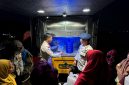 Kesulitan mendapatkan air bersih masih menjadi persoalan yang dihadapi warga terdampak gempa bumi di sejumlah lokasi pengungsian di Nusa Tenggara Timur.