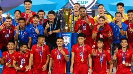 Timnas Vietnam sukses meraih gelar juara Piala AFF 2026 setelah bermain imbang 2-2 melawan Thailand pada leg kedua final.