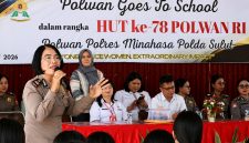 Memperingati Hari Jadi Polisi Wanita (Polwan) Republik Indonesia ke-78 tahun 2026, jajaran Polwan Polres Minahasa menggelar kegiatan Polwan Goes To School di SMP Negeri 1 Tondano, Rabu (26/8/2026).