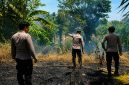 Kebakaran lahan kosong terjadi di Desa Maumbi Jaga IX, Kecamatan Kalawat, Kabupaten Minahasa Utara (Minut), Rabu (26/8/2026).