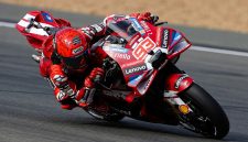 Marc Marquez mengawali MotoGP Aragon 2026 dengan hasil gemilang setelah menjadi pembalap tercepat pada sesi latihan bebas pertama (FP1).