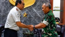 Pangdam XIII/Merdeka Mayjen TNI Mirza Agus, S.I.P., menerima audiensi Kepala Kantor Wilayah Direktorat Jenderal Imigrasi Sulawesi Utara I Gusti Bagus M. Ibrahim bersama rombongan di Makodam XIII/Merdeka, Manado, Senin (31/8/2026).