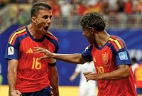 Rodrigo Hernández Cascante atau Rodri akhirnya tiba di Barcelona untuk merampungkan kepindahannya dari Manchester City.