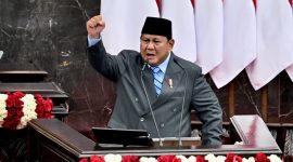 Presiden Prabowo Subianto menyampaikan Keterangan Pemerintah atas Rancangan Undang-Undang (RUU) tentang APBN Tahun Anggaran 2027 beserta Nota Keuangan dan dokumen pendukungnya, dalam Rapat Paripurna Pembukaan Masa Persidangan I DPR RI Tahun Sidang 2026–2027 di Gedung Nusantara MPR/DPR/DPD RI, Jakarta, Jumat, 14 Agustus 2026. Foto: BPMI Setpres/Rusman