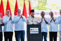 Presiden Prabowo Subianto menyampaikan optimismenya terhadap peluncuran program pembangkit listrik tenaga surya (PLTS) 100 gigawatt peak (GWp) di Kabupaten Jembrana, Provinsi Bali, pada Selasa, 25 Agustus 2026. Foto: BPMI Setpres/Laily Rachev