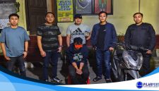 Foto Dok: Unit Opsnal URC Resmob Polsek Tomohon Tengah bersama tersangka dan barang bukti. 