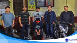 Foto Dok: Unit Opsnal URC Resmob Polsek Tomohon Tengah bersama tersangka dan barang bukti. 