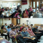 Wakil Bupati Minahasa Vanda Sarundajang, SS., M.AP., menegaskan pentingnya penguatan akuntabilitas dan mitigasi risiko dalam memimpin Rapat Evaluasi Progres Pelaporan Monitoring, Controlling, Surveillance for Prevention (MCSP) Risk Based Surveillance (RBS) Tahun 2026 di Ruang Kerja Wakil Bupati, Minahasa, Kamis (3/9/2026).