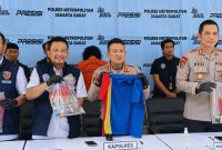 Kapolres Metro Jakarta Barat Kombes Nasriadi saat memimpin press conference.