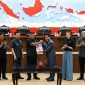 Gubernur Sulawesi Utara Mayjen TNI (Purn) Yulius Selvanus, SE menghadiri Rapat Paripurna DPRD Sulut, Rabu 2/9.(ist)