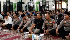 Kepolisian Daerah Sulawesi Utara (Polda Sulut) memperingati Maulid Nabi Muhammad SAW 1448 Hijriah di Masjid Nurul Jihad, Kamis (3/9/2026).