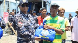 Kodaeral VIII mengikuti kegiatan video conference (Vicon) bertajuk “Aku Cinta Laut” yang dipimpin Kepala Staf Angkatan Laut (Kasal) Laksamana TNI Dr. Muhammad Ali dari Muara Angke, Jakarta.