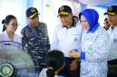 Kodaeral VIII menggelar Program Laut Bersih TNI Angkatan Laut di Pantai Karang Ria, Kota Manado, Selasa (8/9/2026).