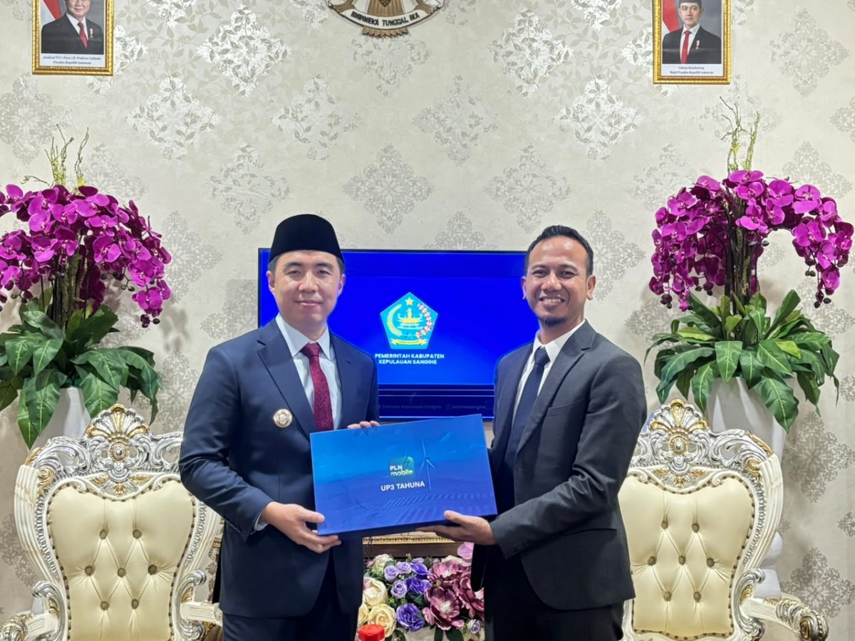 , PLN UP3 Tahuna memperkuat kedekatan dengan masyarakat melalui sejumlah kegiatan di Kabupaten Kepulauan Sangihe.
