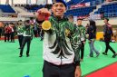 Pratu Sulasmin Ali Marisa dari Pomdam XIII/Merdeka berhasil meraih medali emas pada Open Tournament Pencak Silat Kejurnas Piala Panglima TNI di GOR Manahan, Kota Solo, Jawa Tengah, Senin (14/9/2026).